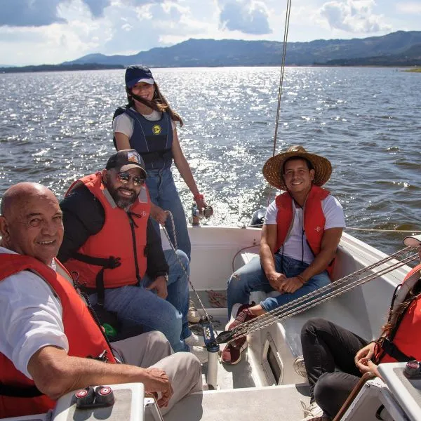 Velero de 1 a 6 Personas